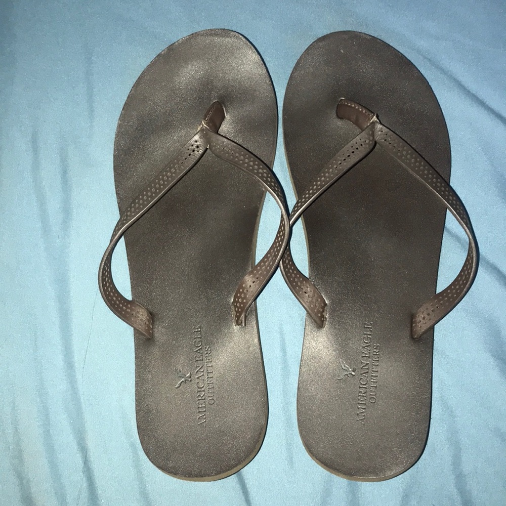 american eagle sandals